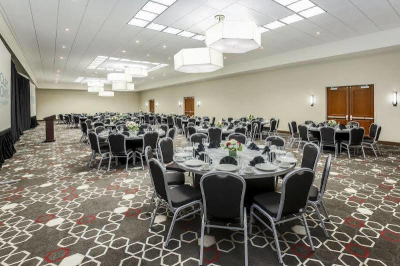 Clarion Hotel & Conference Center Bentonville Extérieur photo